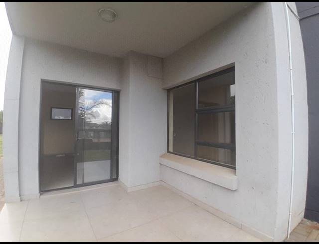 2 BEDROOM APARTMENT FOR SALE IN ELDO LAKES ESTATE